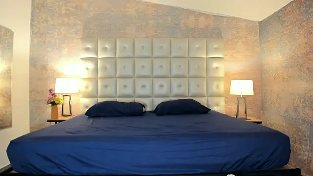 Snapshot of SheyLopez chatting on February 25, 2026, 12:55 am SheyLopez online show from February 25, 2026, 12:55 am