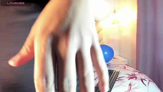 Snapshot of SheyLopez chatting on September 24, 2025, 3:13 am SheyLopez online show from September 24, 2025, 3:13 am