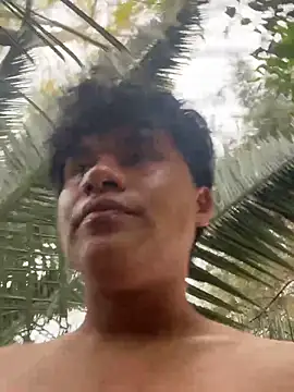 VRGUD0N19cm online show from April 8, 2026, 8:32 pm