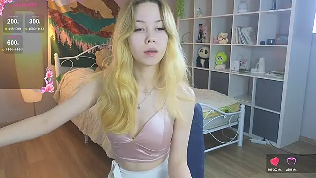 Wendy Cutie online show from September 19, 2025, 4:11 pm