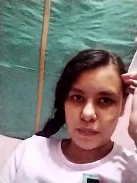 marisolcardona online show from October 14, 2025, 12:11 am