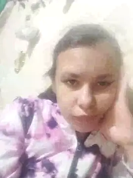 marisolcardona online show from November 25, 2025, 12:33 am