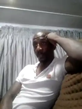 longdickson12345 online show from December 3, 2025, 7:24 pm