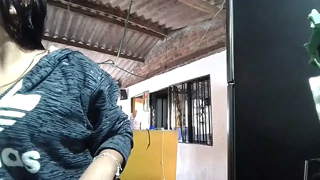 zairabreze online show from October 10, 2025, 2:40 pm