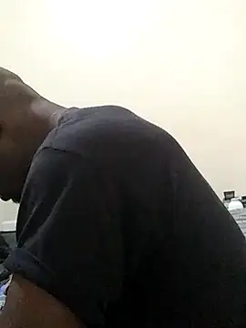 APornPretty1 online show from October 3, 2025, 12:47 am