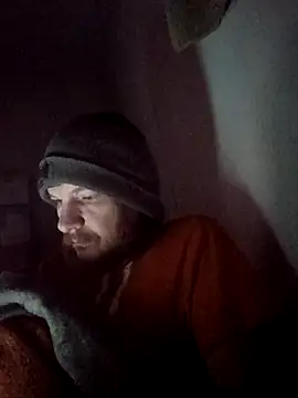 Poundtown1226 online show from February 13, 2026, 11:32 am