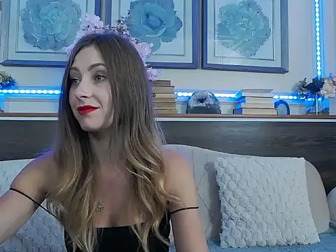 MuseDollX online show from September 10, 2025, 7:13 pm