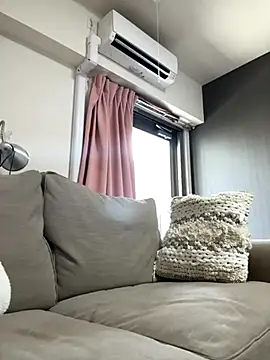 LisaLovely online show from September 22, 2025, 5:46 am