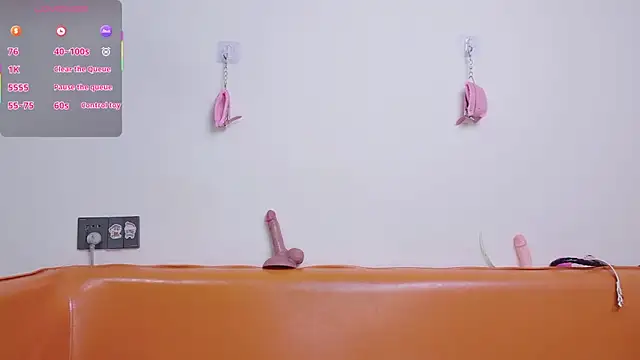 xiaoxun520 online show from September 12, 2025, 11:48 pm