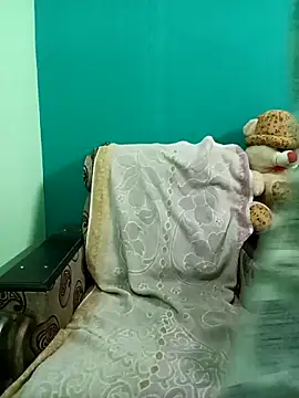 Cute purnima online show from September 28, 2025, 2:46 pm