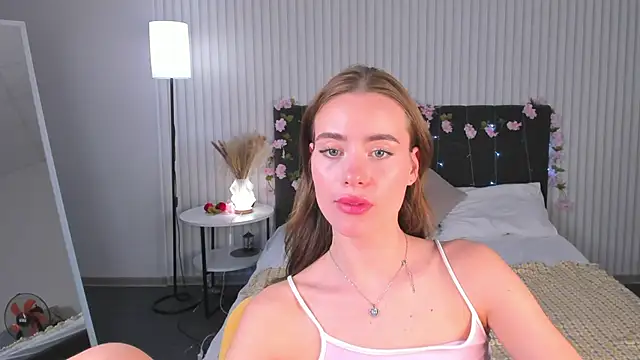 Snapshot of Ameli_Povilain chatting on September 30, 2025, 11:49 am Ameli Povilain online show from September 30, 2025, 11:49 am