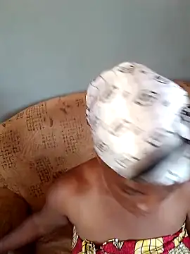 sweetdebbiexxxx online show from October 22, 2025, 9:20 am