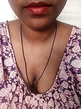 Snapshot of Schii69 chatting on November 20, 2025, 6:47 am Schii69 online show from November 20, 2025, 6:47 am