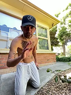 Stelan690 online show from November 21, 2025, 4:44 am