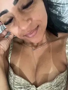 Katianesantos online show from September 28, 2025, 8:21 am