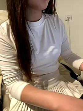 susu baby online show from November 28, 2025, 7:41 am