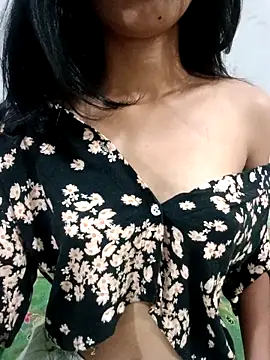 Daizy Shah online show from February 18, 2026, 6:37 pm