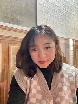 Lonnina online show from December 1, 2025, 7:09 am