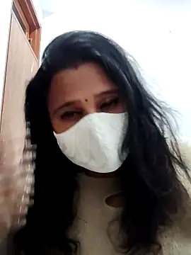 Shikha-mehra7 online show from February 15, 2026, 3:22 pm