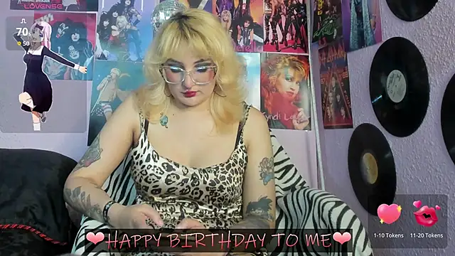 Avril Maria online show from September 17, 2025, 5:59 pm