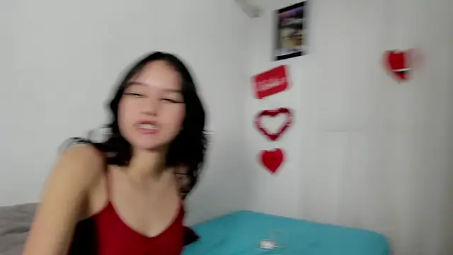 Snapshot of Laura_and_Kevin chatting on February 26, 2026, 8:53 pm Laura and Kevin online show from February 26, 2026, 8:53 pm