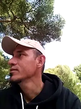 JuanD vero online show from November 16, 2025, 8:30 am