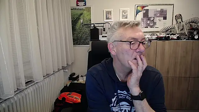 randyandy67 online show from November 28, 2025, 6:46 am