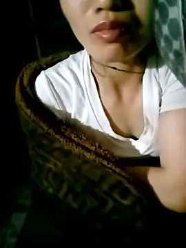 ngan-cute online show from October 22, 2025, 2:00 am