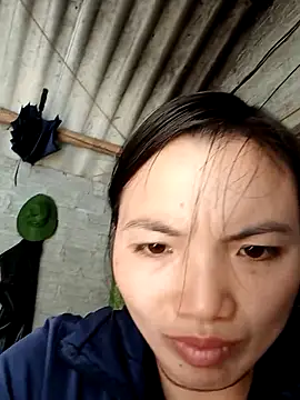 ngan-cute online show from December 21, 2025, 6:26 am