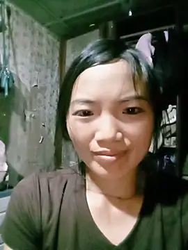 ngan-cute online show from May 25, 2026, 4:01 am
