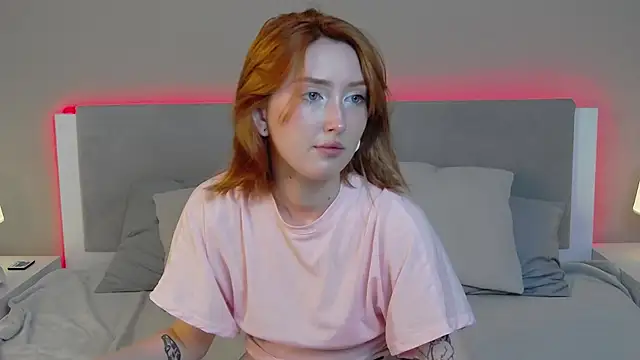 MarianeSun online show from June 23, 2026, 4:10 am