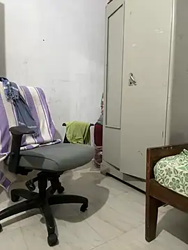 Vineeth3906 online show from June 2, 2026, 9:53 am