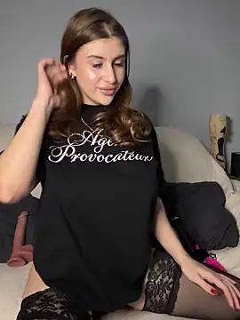 Playboy Lou8 online show from October 18, 2025, 4:09 pm