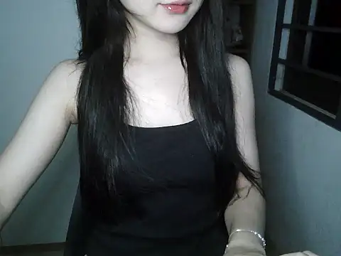 Snapshot of Annabelle-e chatting on October 1, 2025, 6:12 pm Annabelle-e online show from October 1, 2025, 6:12 pm