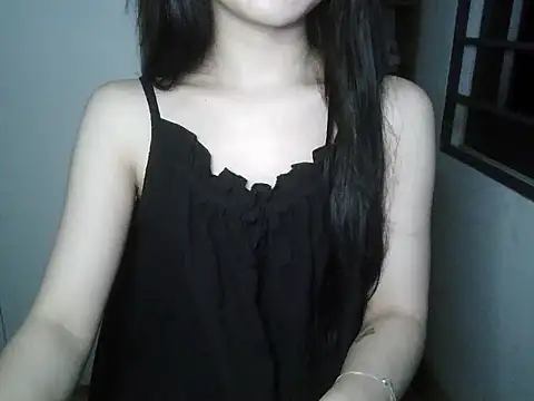 Snapshot of Annabelle-e chatting on September 30, 2025, 7:09 pm Annabelle-e online show from September 30, 2025, 7:09 pm