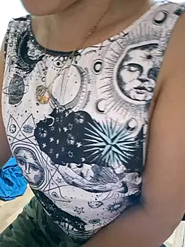 euahotmarii20 online show from September 14, 2025, 4:02 am