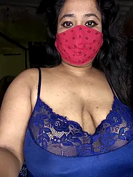 Snapshot of Smile-quien chatting on November 13, 2025, 10:08 am Smile-quien online show from November 13, 2025, 10:08 am