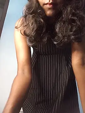 venuki ihalagamage online show from April 19, 2026, 5:25 pm