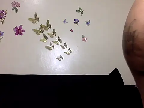 Snapshot of Judylicius chatting on November 10, 2025, 4:23 pm Judylicius online show from November 10, 2025, 4:23 pm