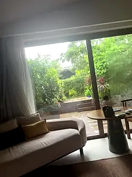 CassyBaby online show from November 6, 2025, 1:42 am