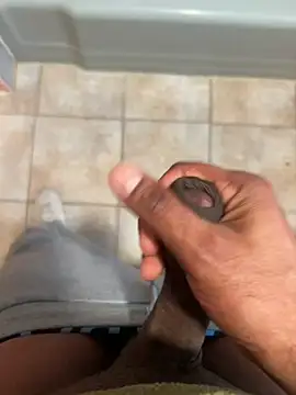 Jariushot3 online show from March 12, 2026, 9:41 pm