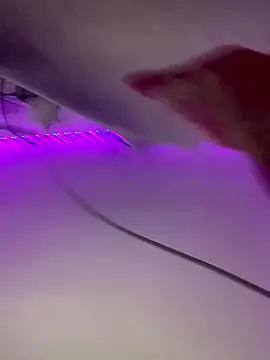 luluzinhax online show from January 8, 2026, 10:49 pm