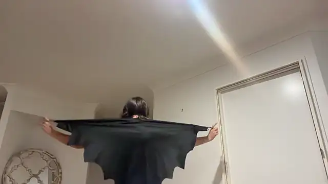 cassiess1 online show from October 24, 2025, 11:37 pm