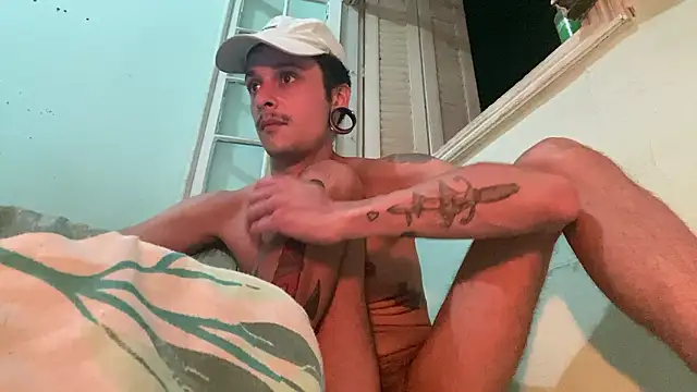 Snapshot of chrisalmeid_ chatting on February 18, 2026, 6:55 am chrisalmeid online show from February 18, 2026, 6:55 am