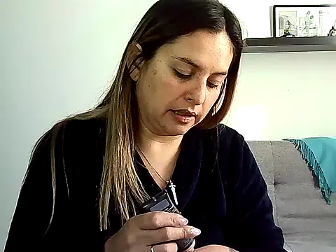 Snapshot of Valery__Rouse_ chatting on July 6, 2026, 1:07 pm Valery Rouse online show from July 6, 2026, 1:07 pm