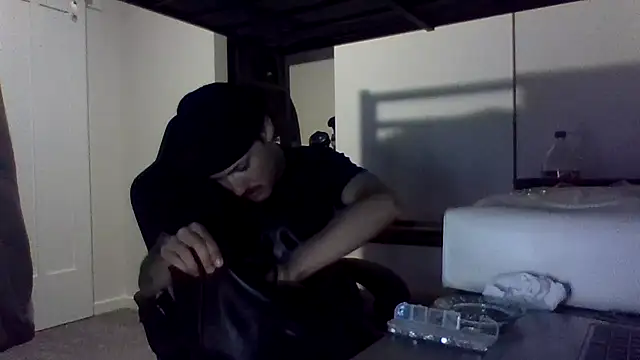 Jbenz420 online show from June 14, 2026, 9:38 pm