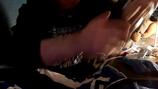 GeilerHSVFAN1989 online show from December 16, 2025, 8:02 pm