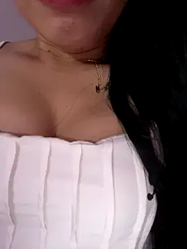 Snapshot of Bear-cute00 chatting on September 11, 2025, 2:28 pm Bear-cute00 online show from September 11, 2025, 2:28 pm