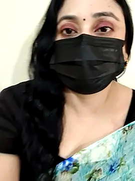 Monica cams online show from November 27, 2025, 4:18 pm