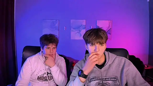 Snapshot of travis_wolf_ chatting on February 5, 2026, 10:00 am travis wolf online show from February 5, 2026, 10:00 am